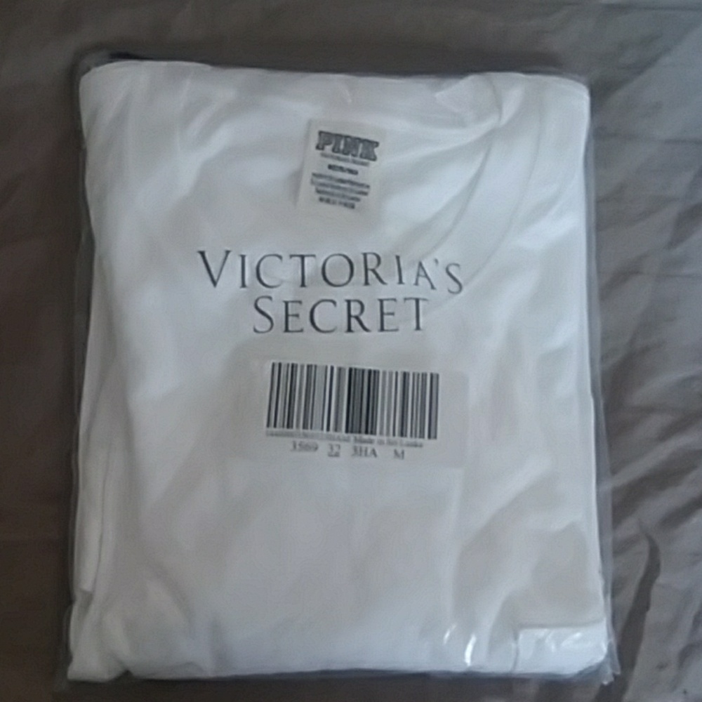Vs PINK white Campus floral sequin long sleeve - Picture 3 of 6